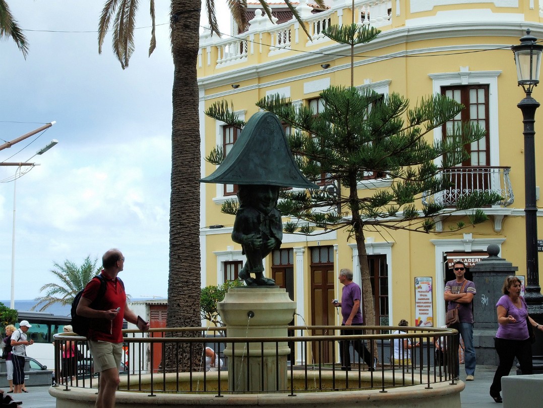 Santa Cruz - Plaza de la Alameda