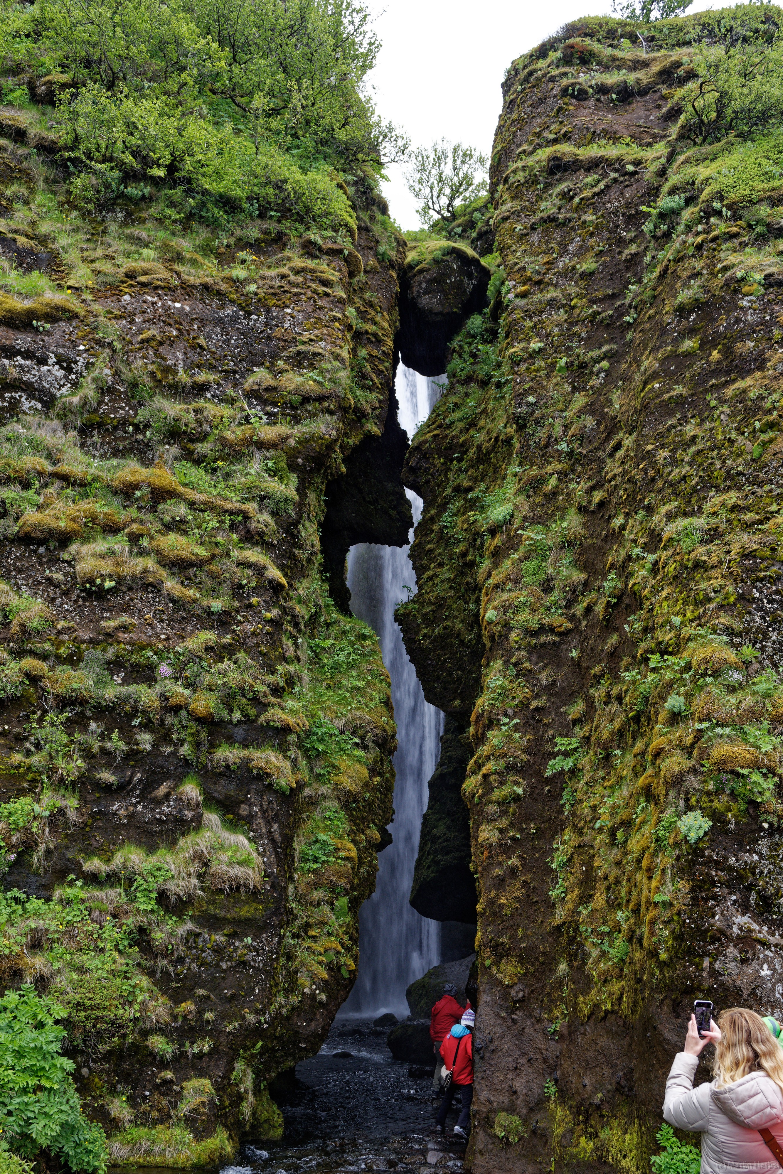 Gljúfurárfoss Der versteckte Wasserfall Gljúfurárfoss