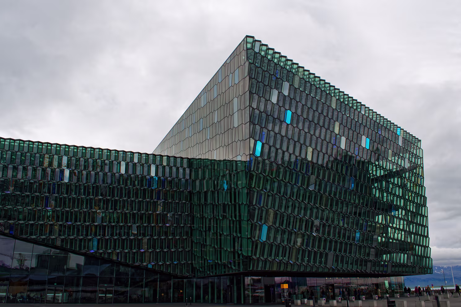 Reykjavik - Konzerthaus Harpa