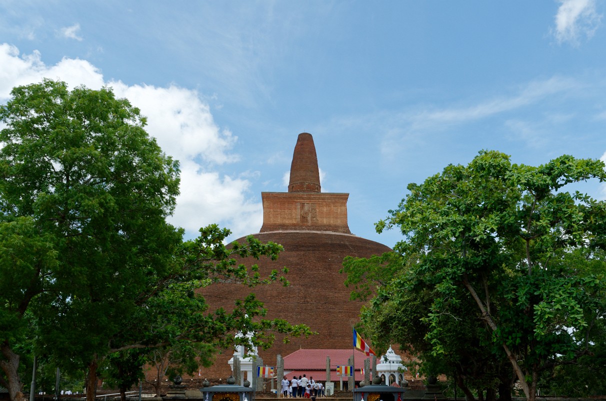 Tempelanlage von Anuradhapura - Abhayagiri Dagoba