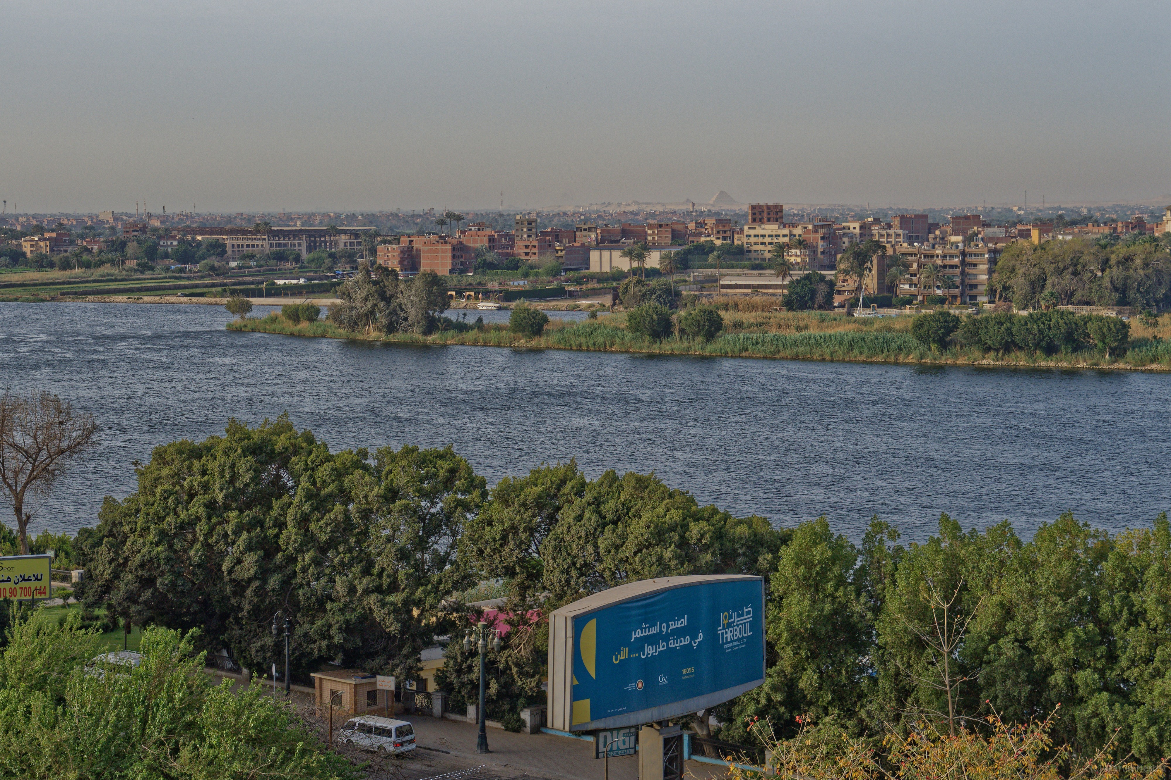Kairo - Blick über den Nil Richtung Sakkara 