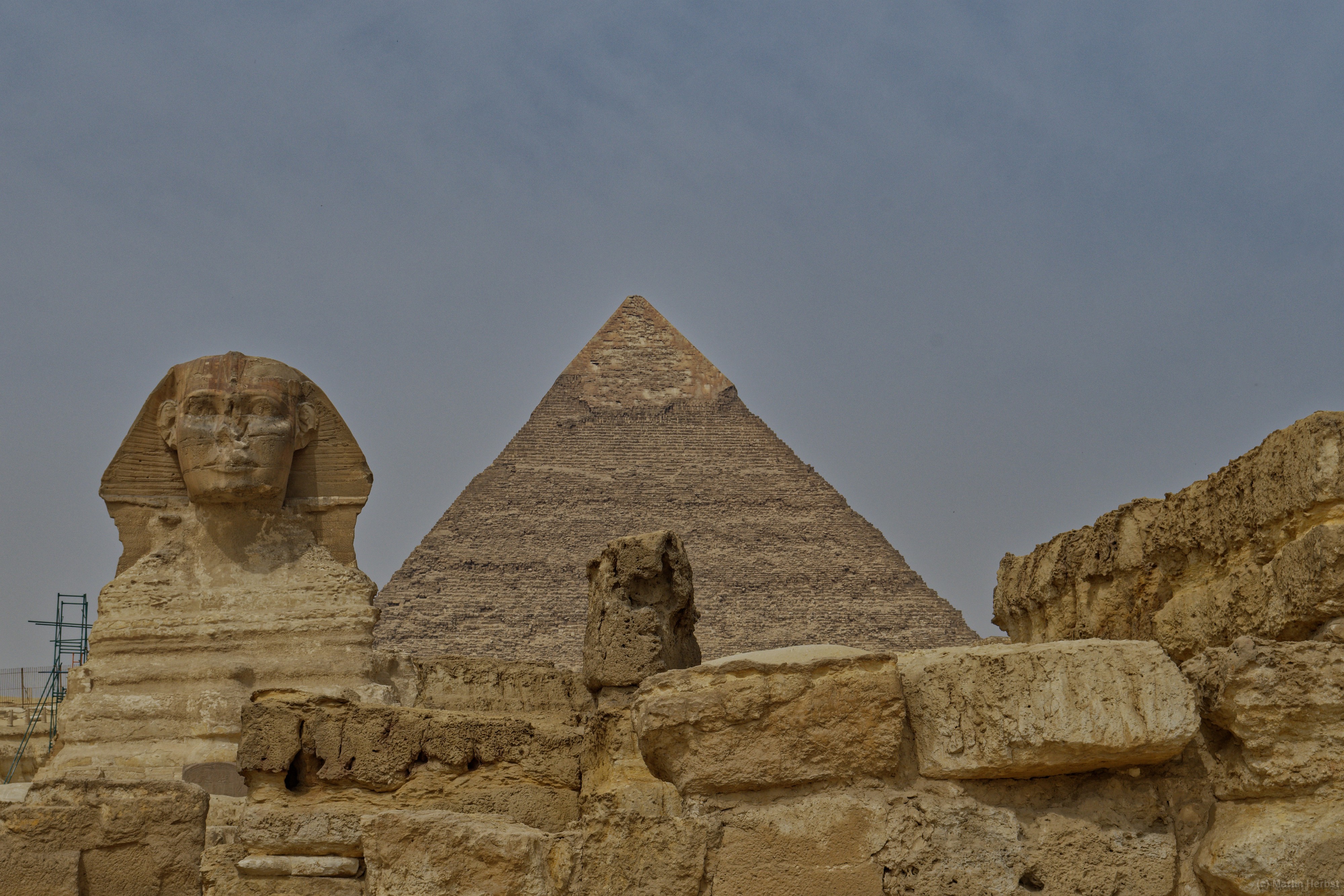 Gizeh - Sphinx mit Chefren-Pyramide 